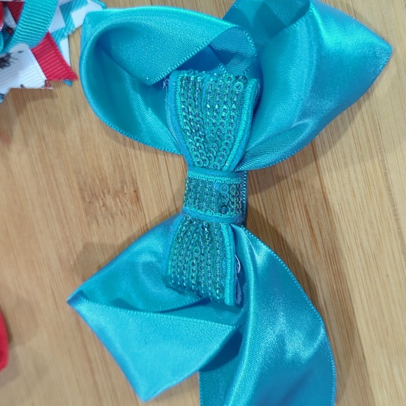 THE CAT IN THE HAT BOW BUNDLE - Picture 6 of 7